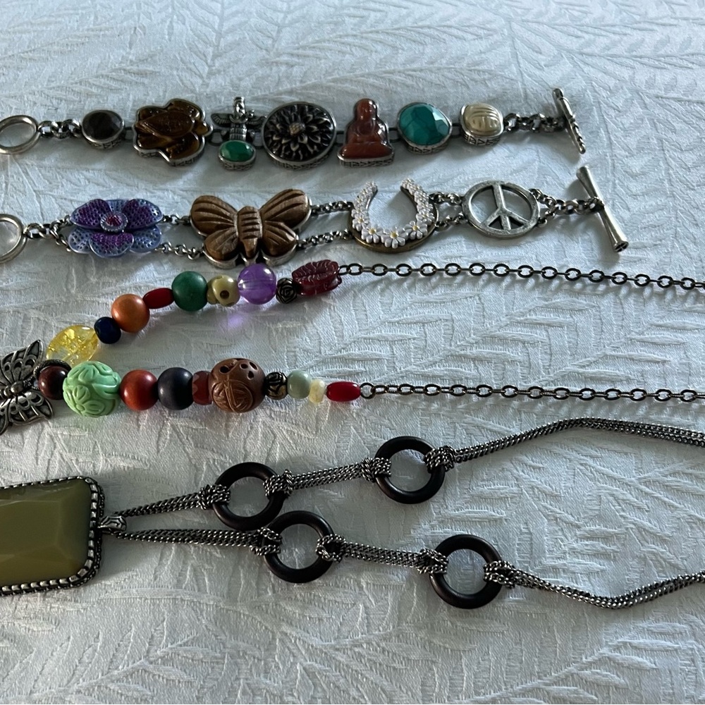 Lucky Brand jewelry—lot of 4 pieces. 2 necklaces, 2 bracelets
